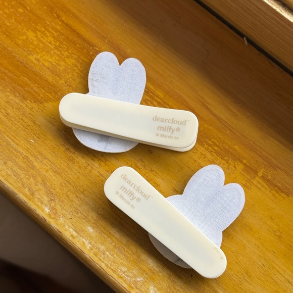 dearcloud Miffy cute hair clips barrettes Crease-Free Hair Clip Set  2 like new - Picture 4 of 8